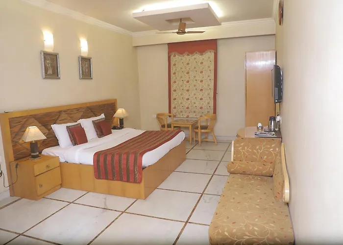 Hotel Singh Sahib
