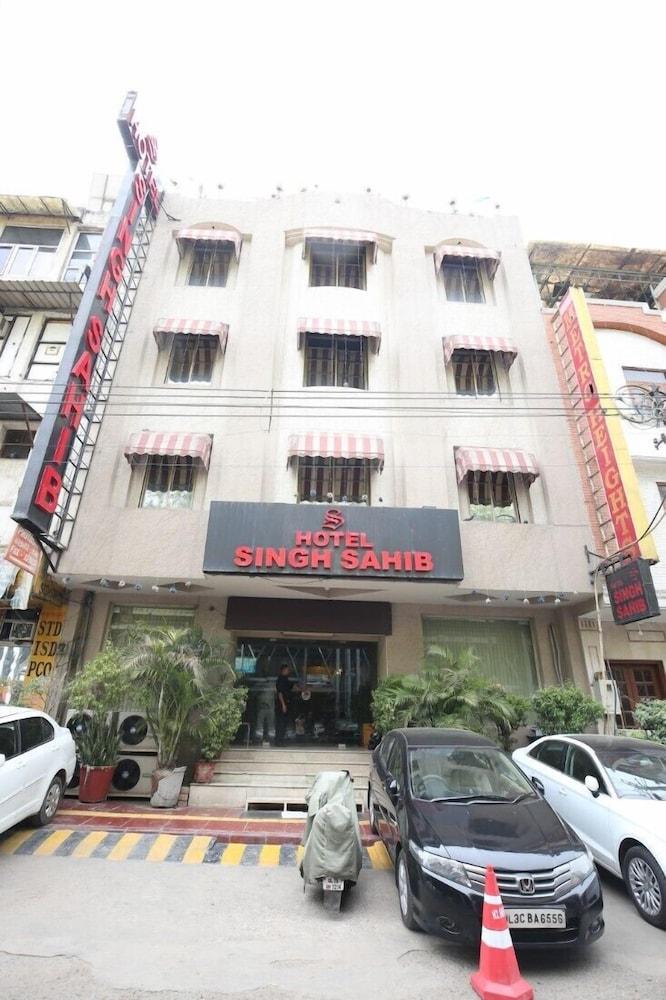 Singh Sahib Hotel 3*