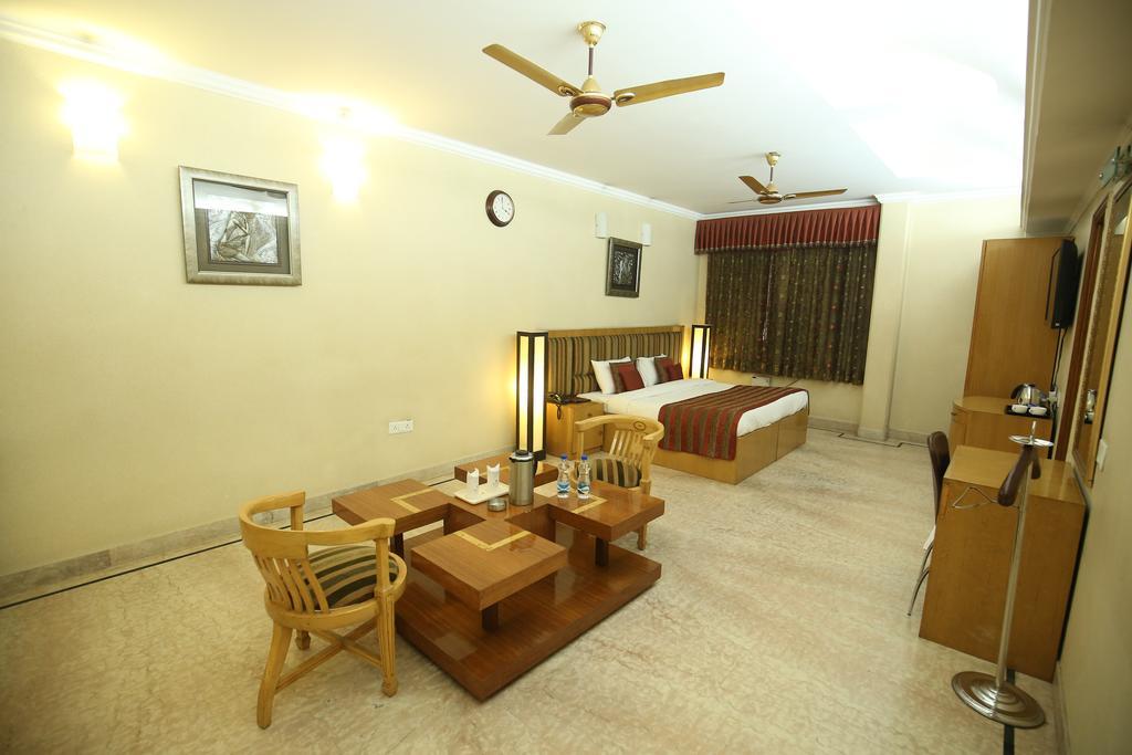 Hotel Singh Sahib 3*