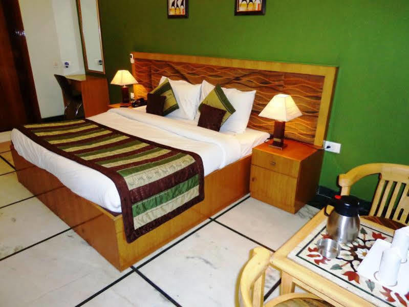 Singh Sahib 3* Delhi (National Capital Territory of India)