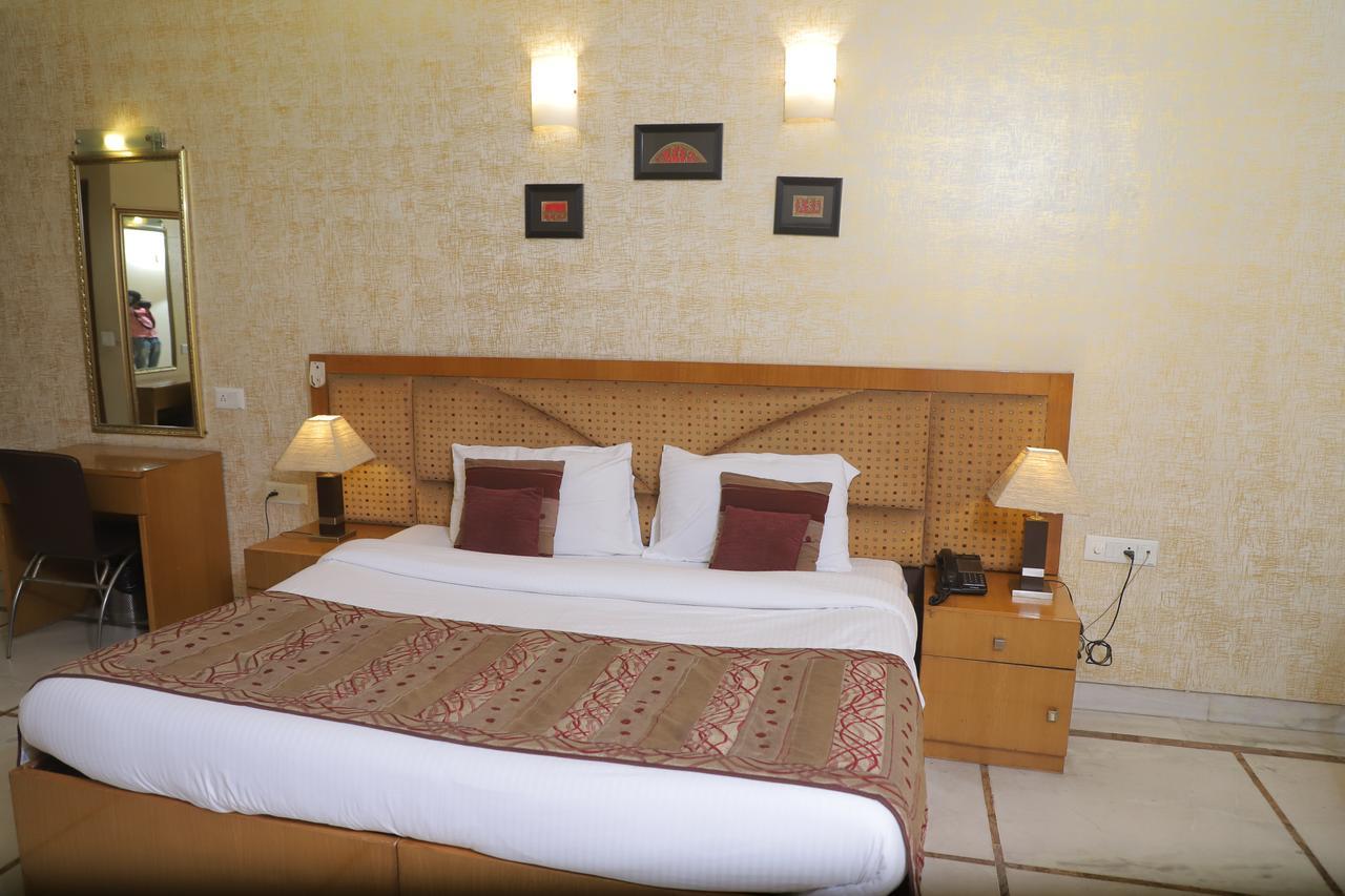 Hotel Singh Sahib