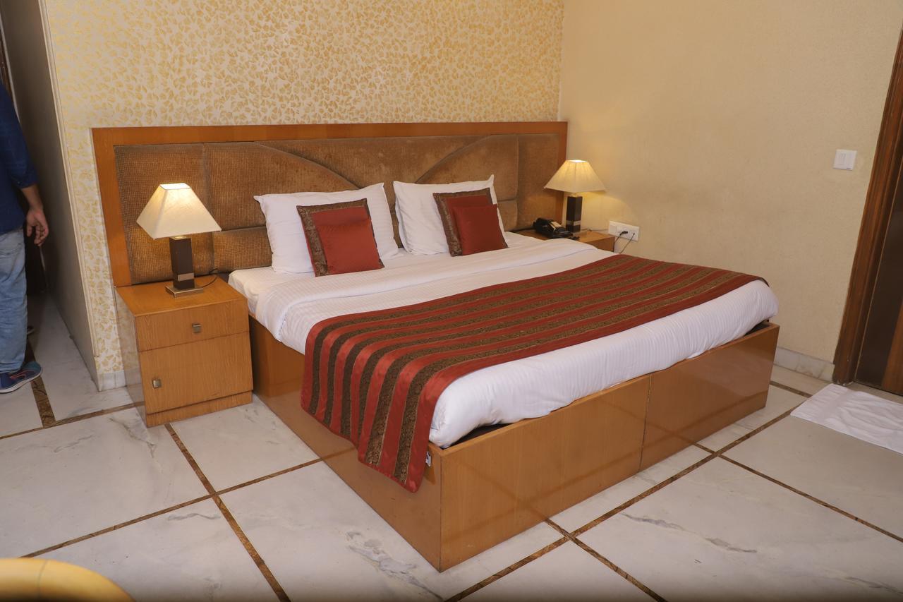 Singh Sahib 3* Delhi (National Capital Territory of India)